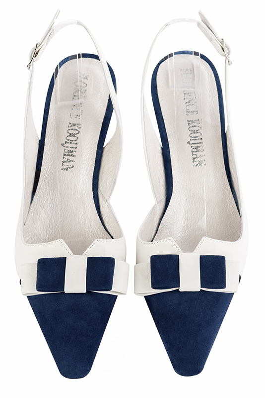 Navy blue and pure white women's dress pumps, with a knot on the front. Tapered toe. Medium spool heels. Top view - Florence KOOIJMAN